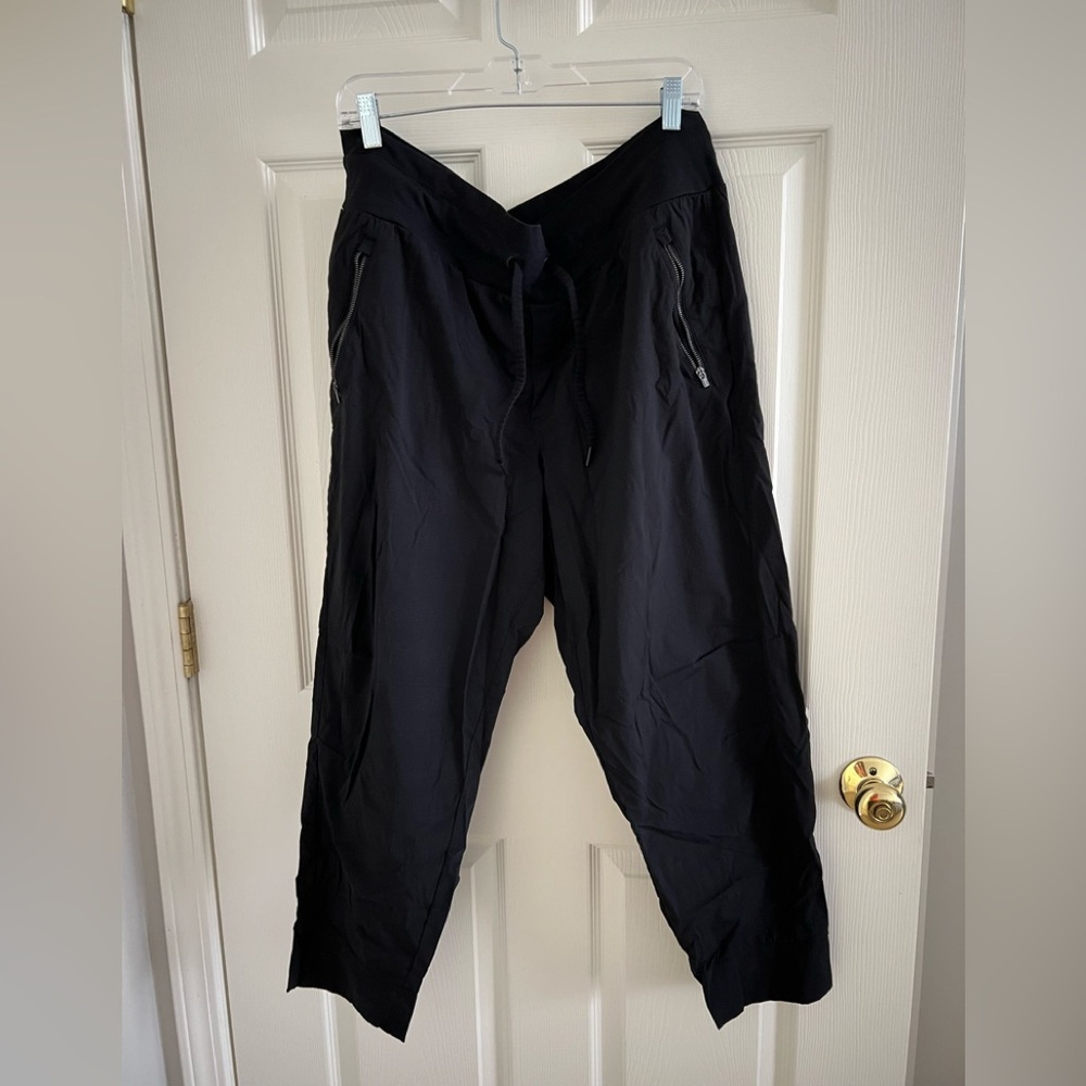 Athleta Trekkie North Jogger Black Size 18